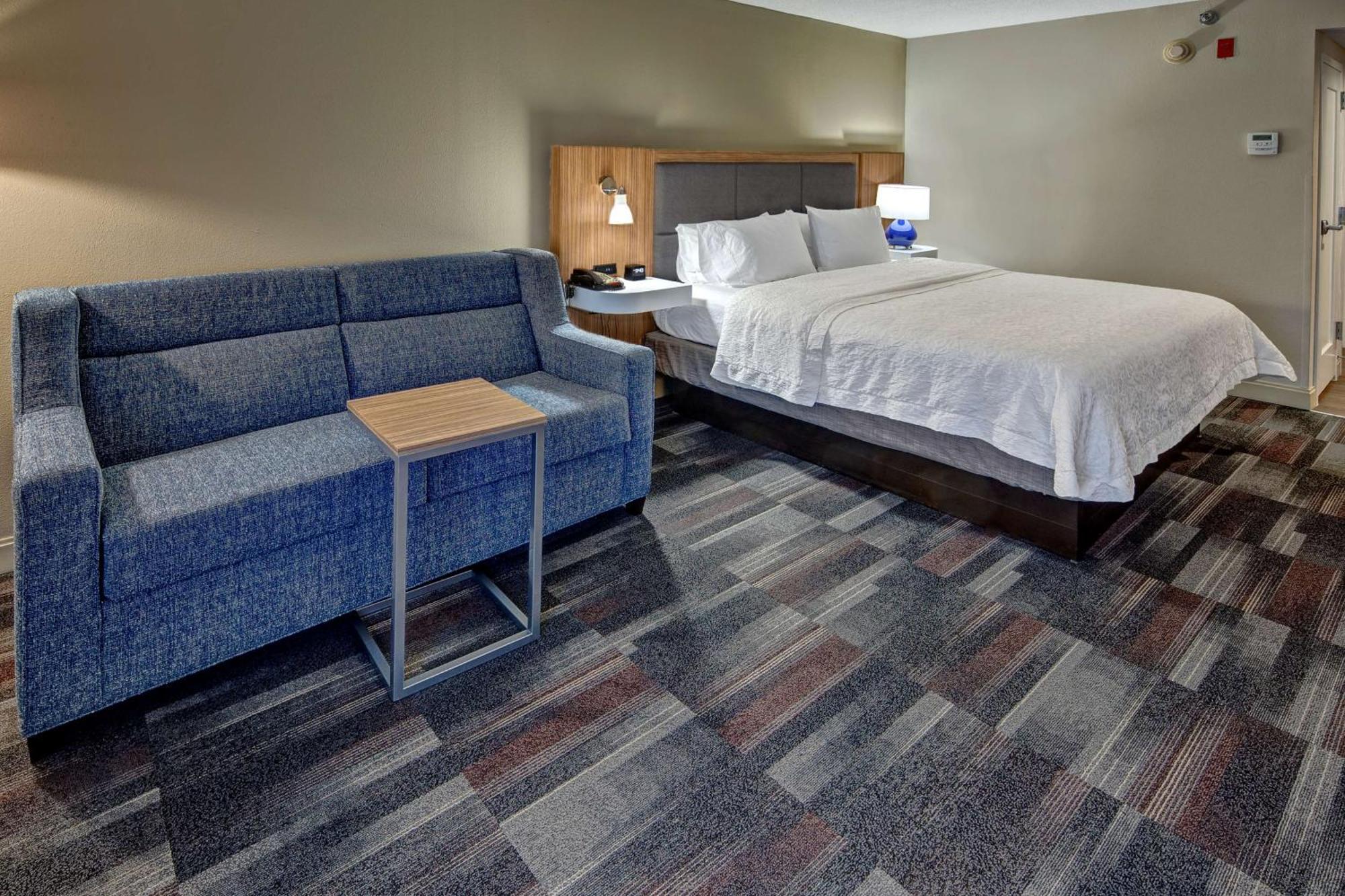 Hampton Inn Dumfries/Quantico Экстерьер фото